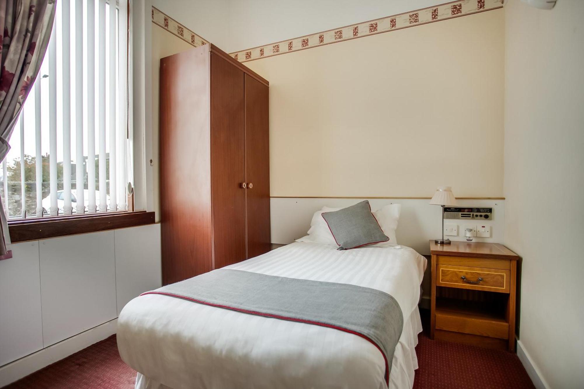 Oyo Glenpark Hotel, Ayr Central Esterno foto