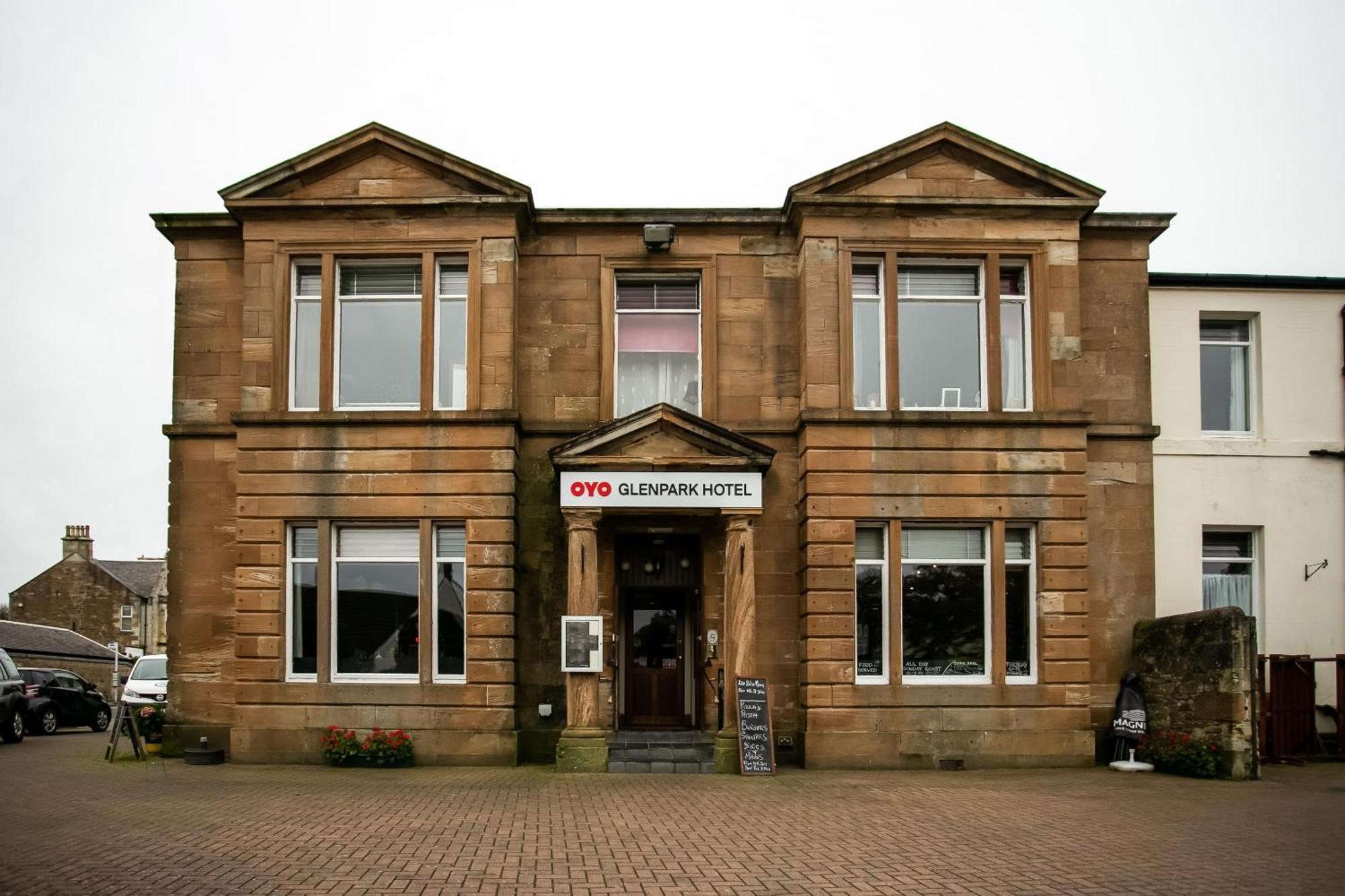 Oyo Glenpark Hotel, Ayr Central Esterno foto